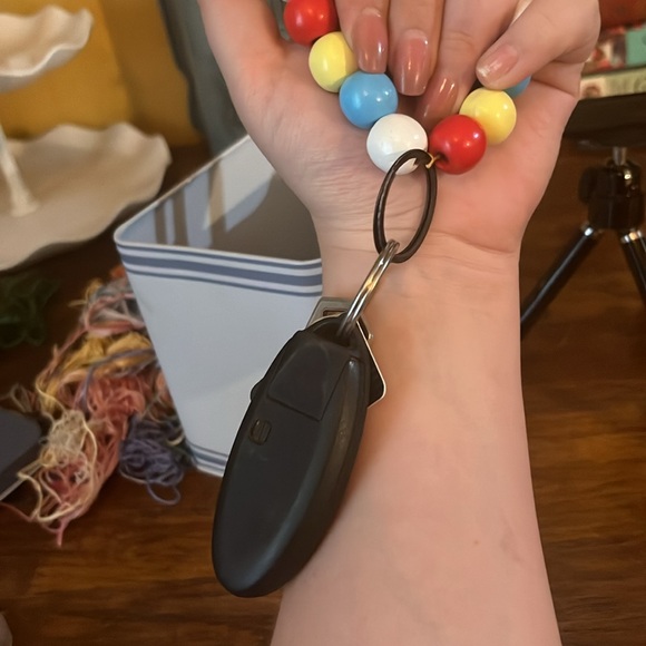 Keychain - Picture 3 of 4